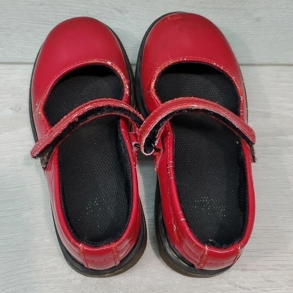 Dr.Martens Kids Girls Leather Red Tully Clogs shoes sz 9Toddler